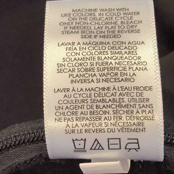 Cabi 5866 Black Pants Size 6 Banded Waist Cropped Trousers Minimalist - Picture 16 of 16